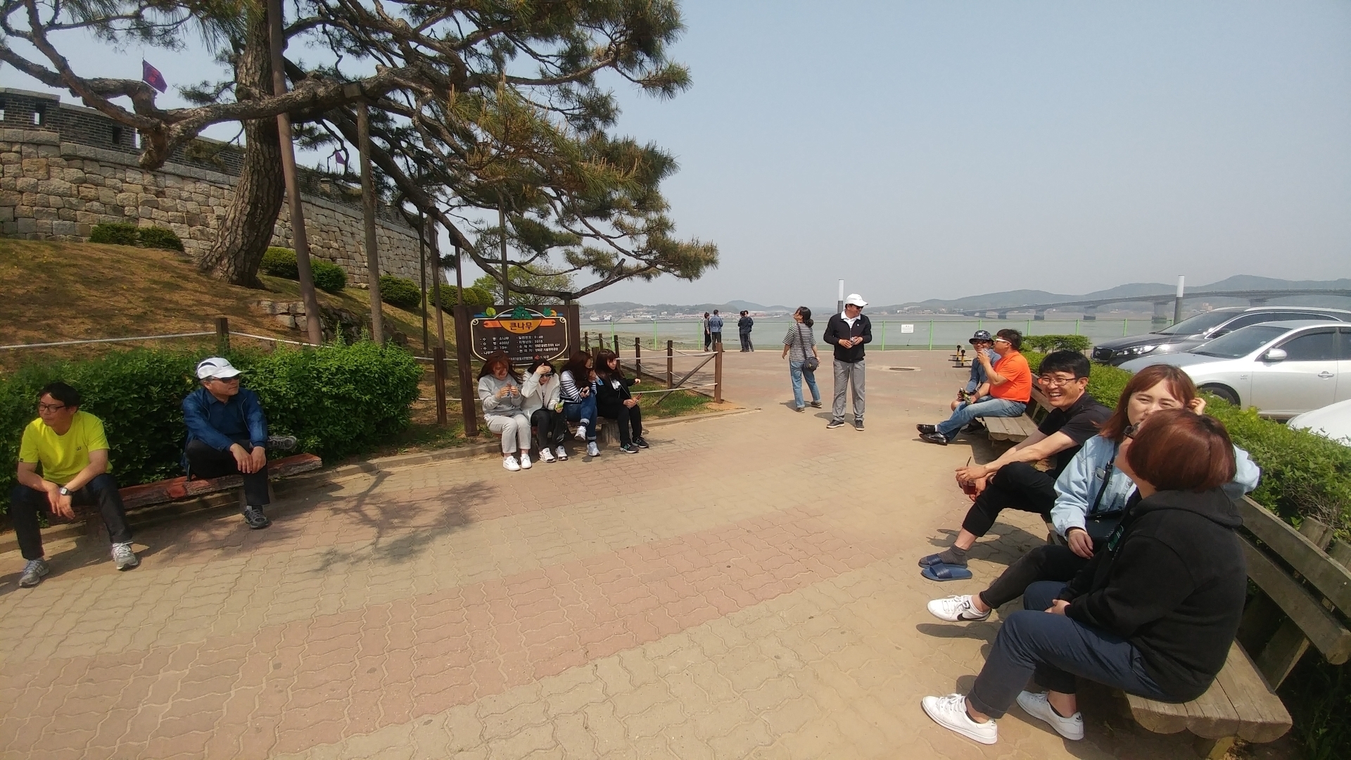 돌아오는 길에 초지진에서...